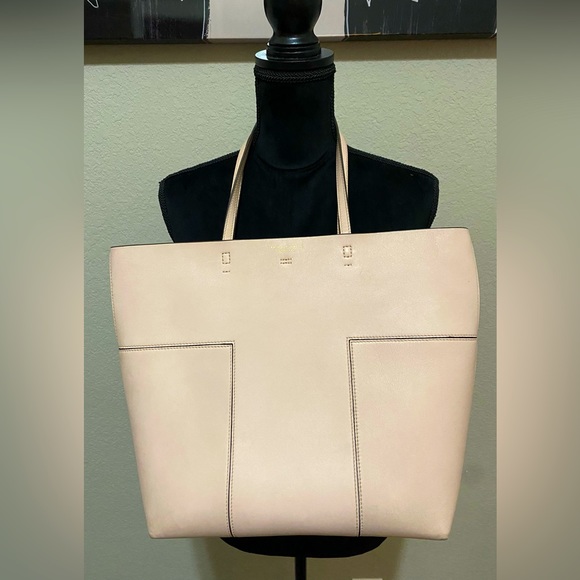 Tory Burch Handbags - TORY BURCH Block Tote